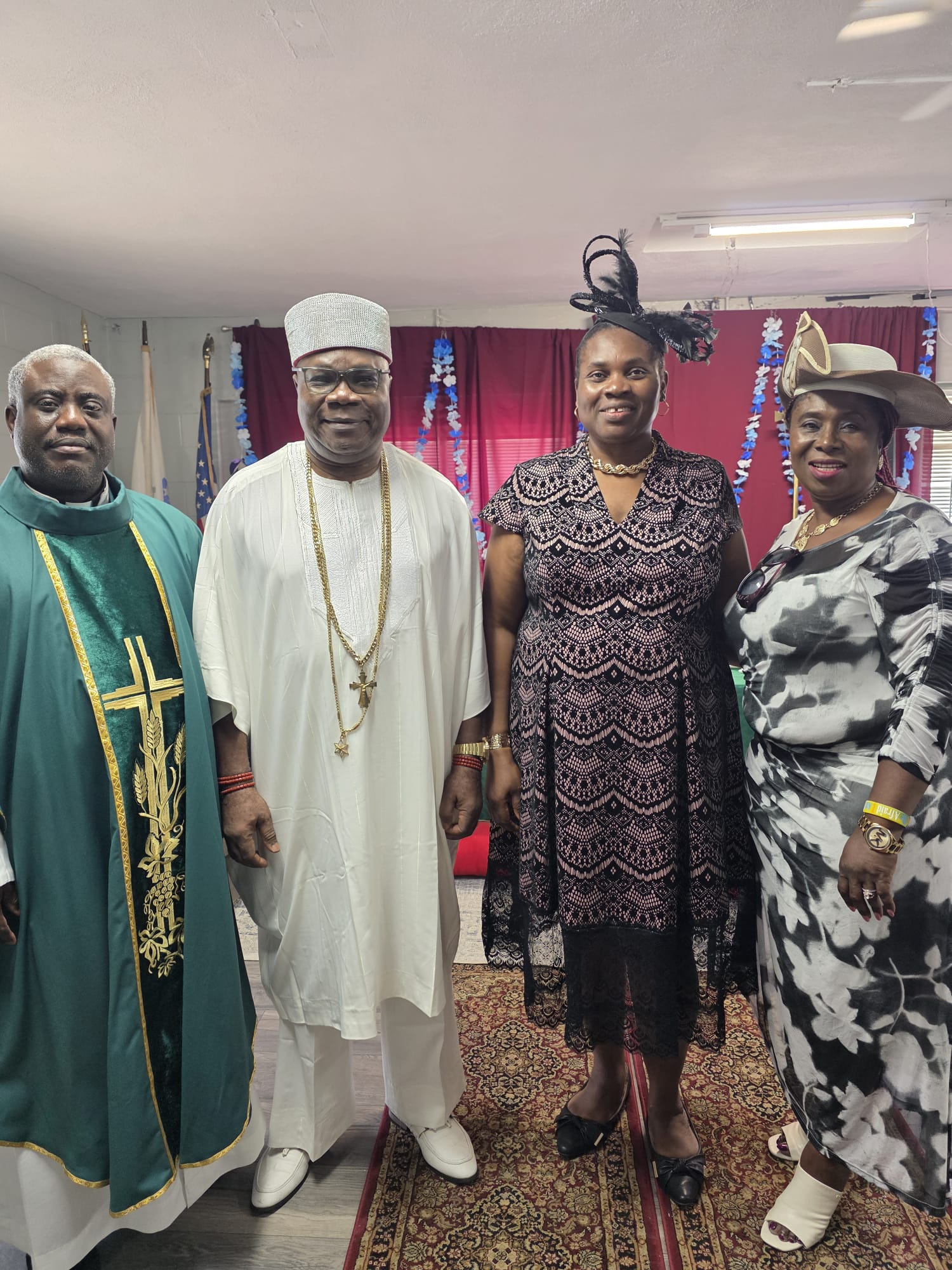 His Royal Majesty with the Rector and members of the Rector's extended family